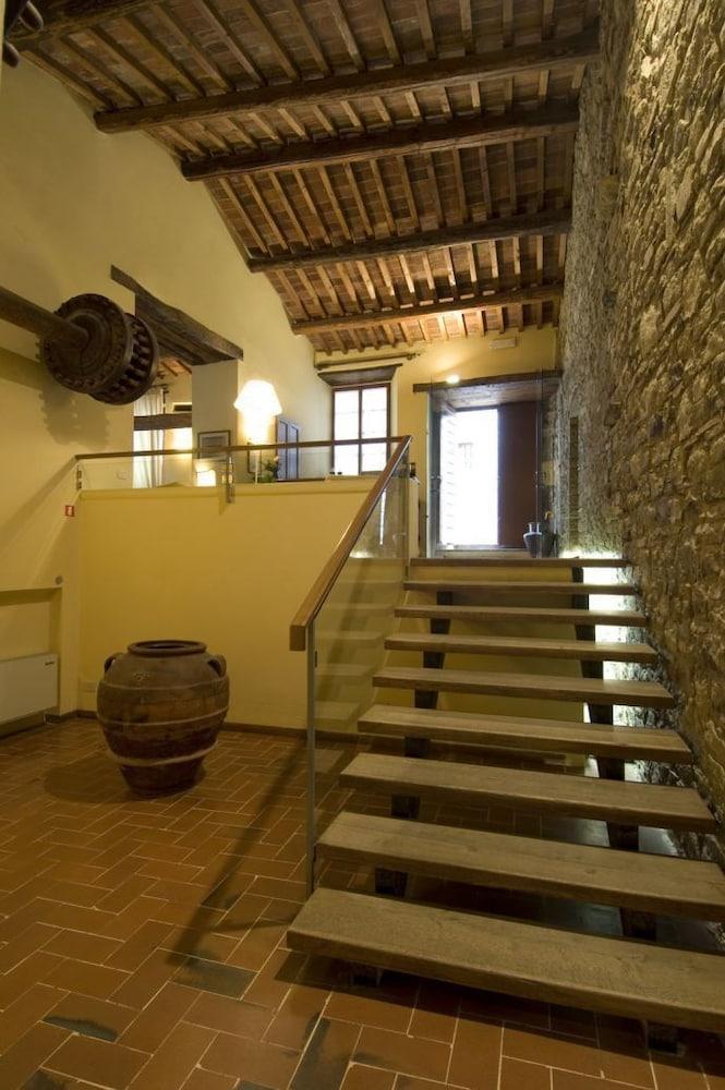 Hotel Castello Di Gargonza Monte San Savino Esterno foto