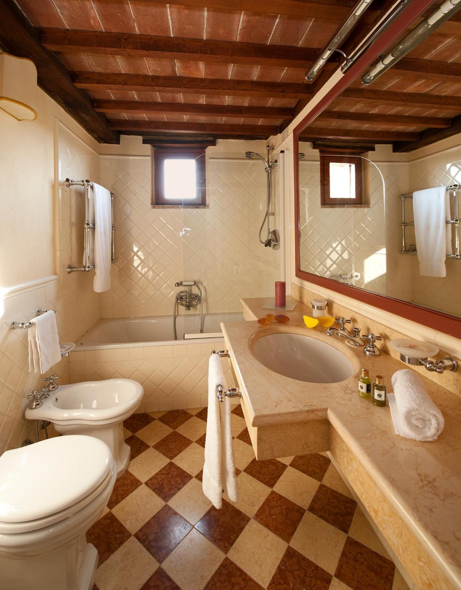 Hotel Castello Di Gargonza Monte San Savino Esterno foto